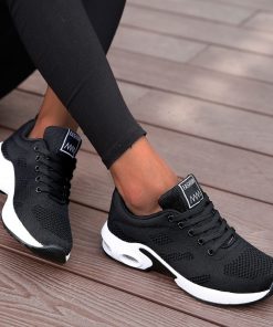 Fashion Lace Up Women Running Shoes Lightweight Sneakers Breathable Outdoor Sports Shoes Comfort Air Cushion Running Gym Shoes